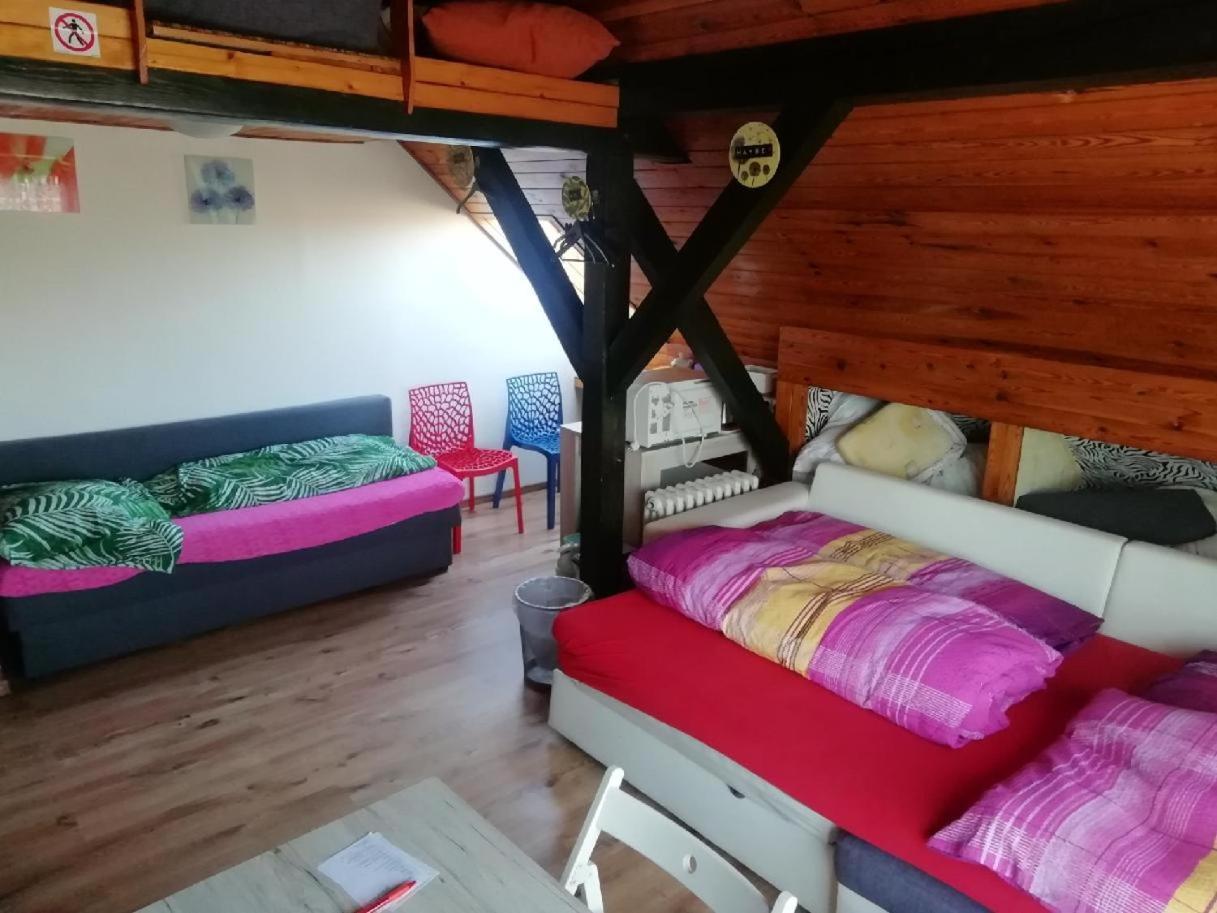 Suite Ohrada Praga Exterior foto